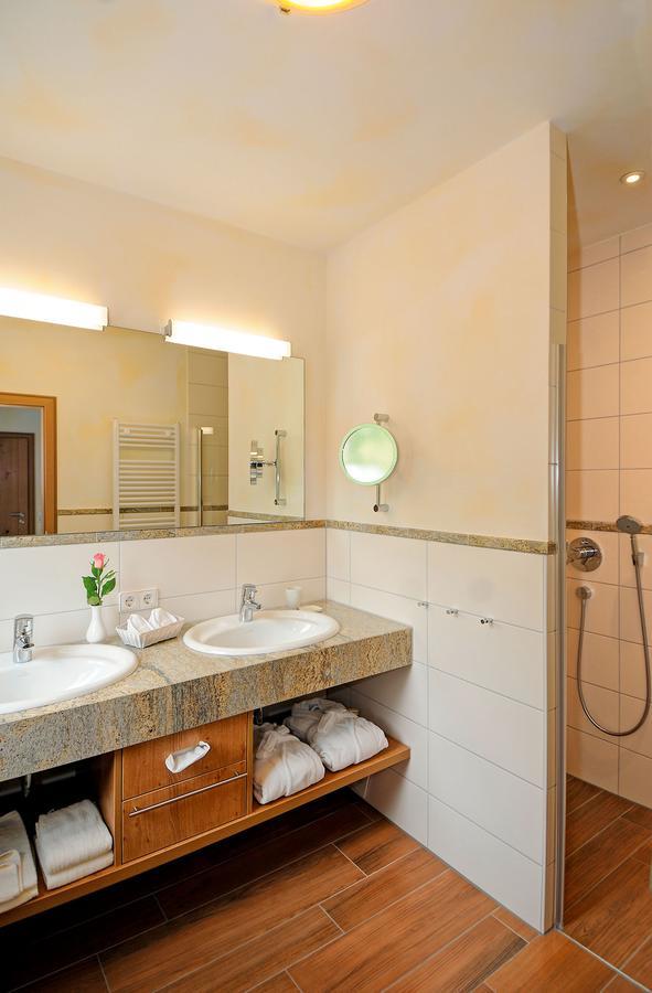 Hôtel Sonne à Baiersbronn Extérieur photo