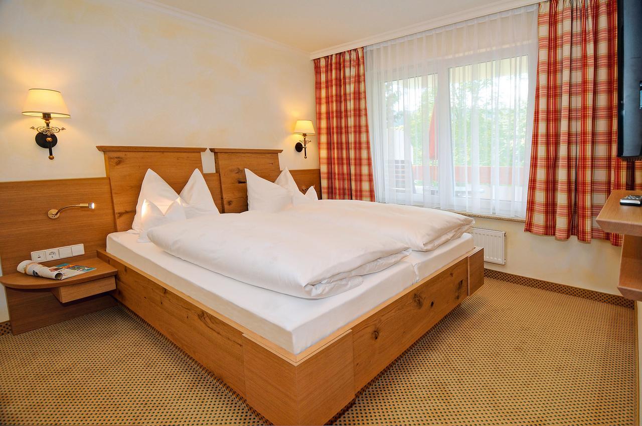 Hôtel Sonne à Baiersbronn Extérieur photo